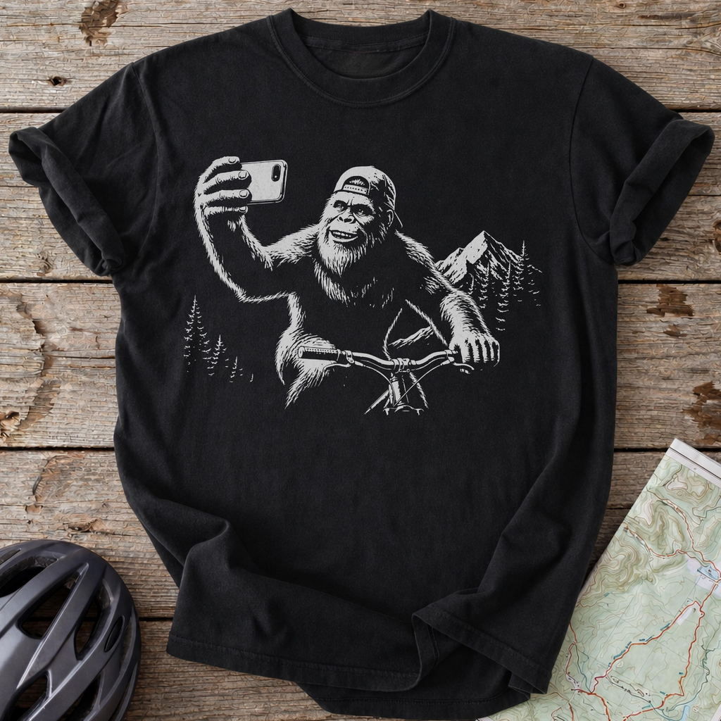 Bigfoot Mountain Selfie T-shirt