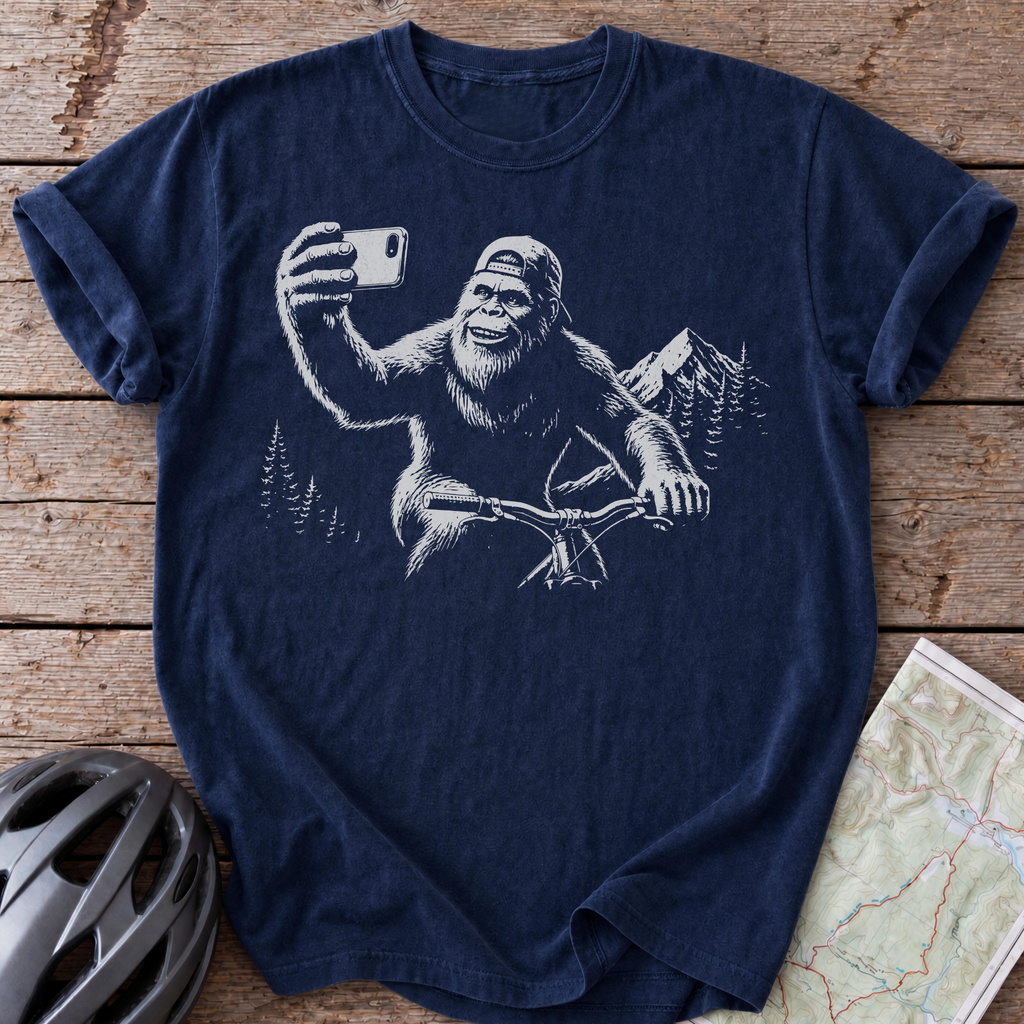 Bigfoot Mountain Selfie T-shirt